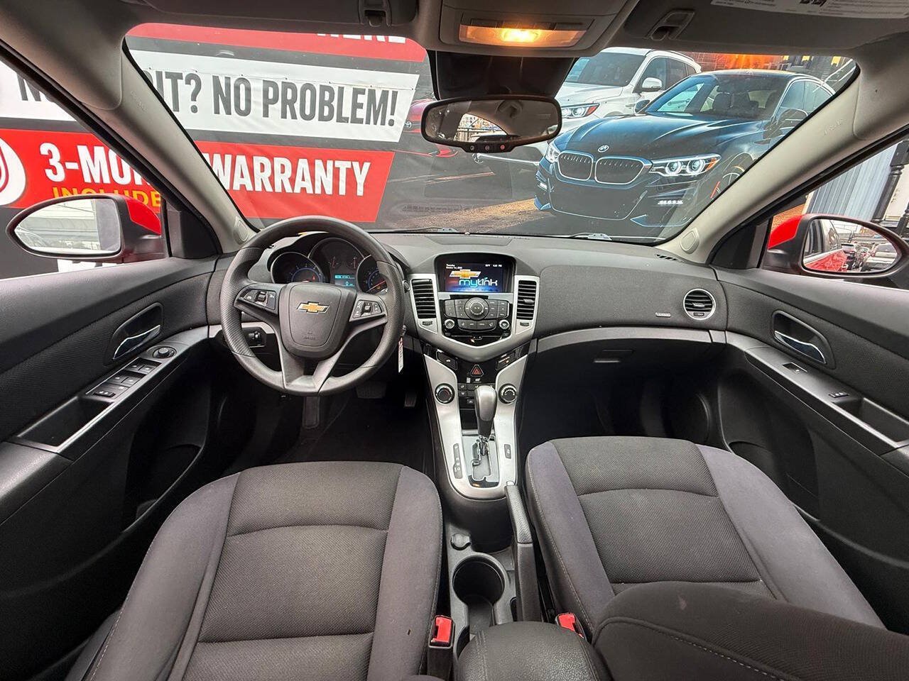 Used 2015 Chevrolet Cruze LT w/ Technology Package FWD image 16