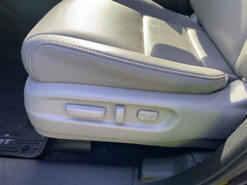 Used 2022 Honda Passport EX-L image 12