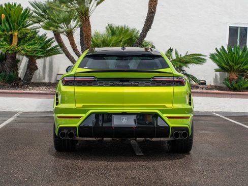 Used 2025 Lamborghini Urus SE AWD/4WD image 4