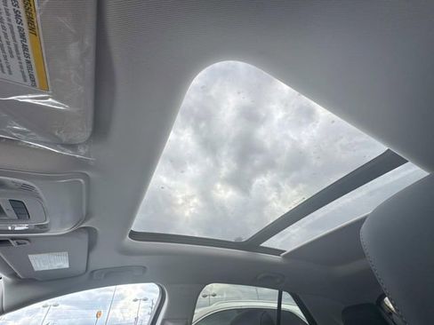 New 2026 Buick Envision Avenir image 35