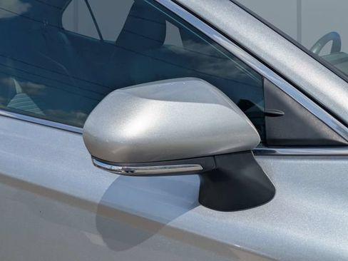 Used 2024 Toyota Camry SE FWD image 10
