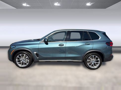 Certified 2026 BMW X5 xDrive40i AWD/4WD image 2