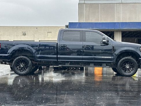 Used 2021 Ford F250 Lariat image 3