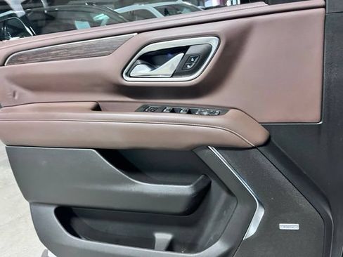 Used 2021 Chevrolet Tahoe High Country RWD image 22