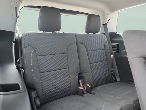 Used 2019 GMC Acadia SLE FWD image 15