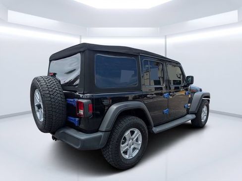 Certified 2019 Jeep Wrangler Unlimited Sport S AWD/4WD image 3