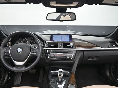 Used 2015 BMW 428i xDrive Convertible AWD/4WD image 15