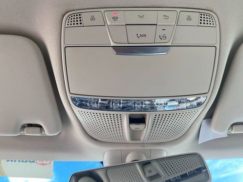 Used 2020 Mercedes-Benz C 300 4MATIC Sedan image 23