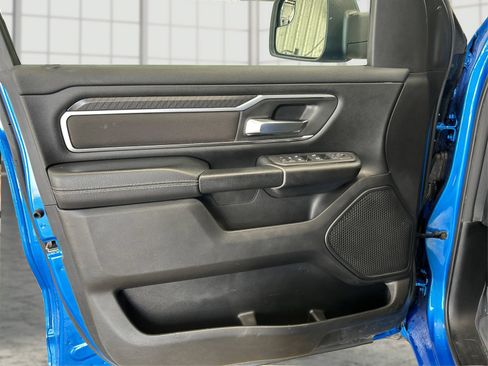 Used 2025 RAM 1500 Big Horn AWD/4WD image 18
