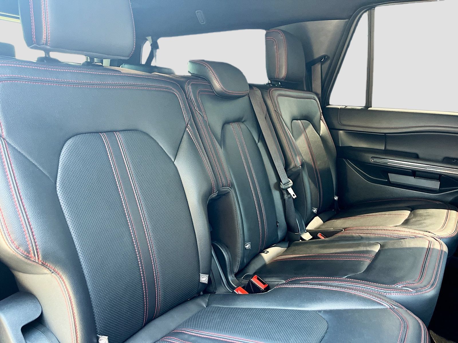 Used 2024 Ford Expedition Max Limited RWD image 30
