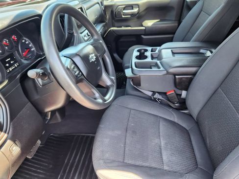 Used 2020 Chevrolet Silverado 1500 Custom Trail Boss w/ Custom Convenience Package AWD/4WD image 15
