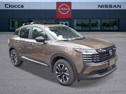 New 2026 Nissan Kicks SV w/ SV Premium Package AWD/4WD image 4