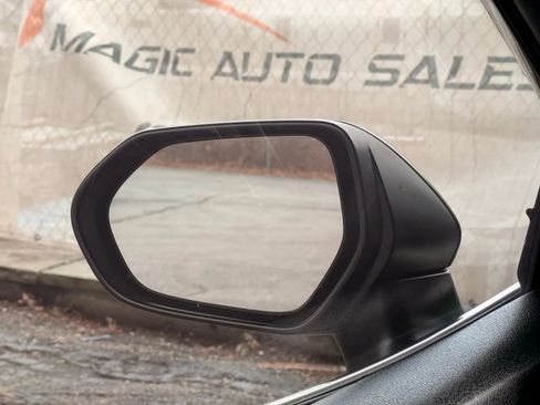 Used 2022 Toyota Camry SE FWD image 79