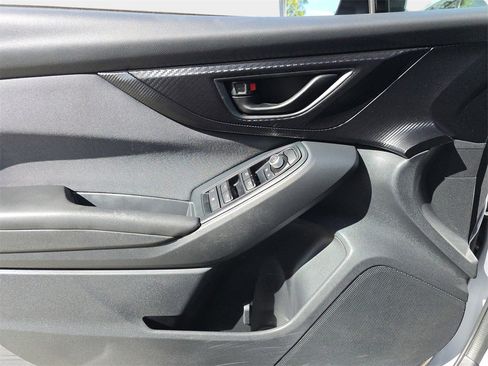 Used 2020 Subaru Crosstrek 2.0i Premium image 22