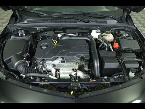 Used 2024 Chevrolet Malibu LT FWD image 18