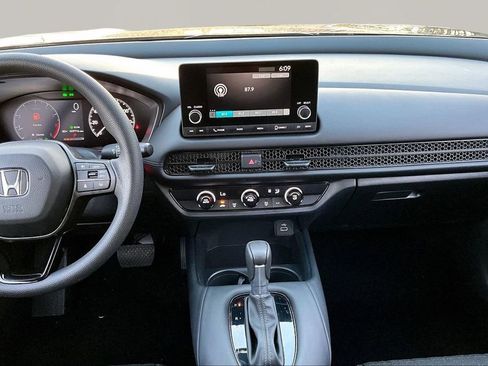 Used 2025 Honda HR-V LX image 10