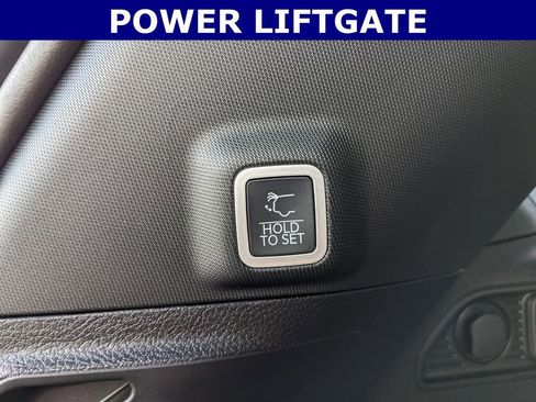New 2026 Jeep Grand Cherokee Limited w/ Limited Altitude Package AWD/4WD image 16