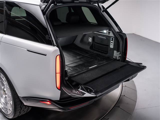 New 2026 Land Rover Range Rover SE AWD/4WD image 32