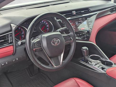 Used 2019 Toyota Camry XSE image 8