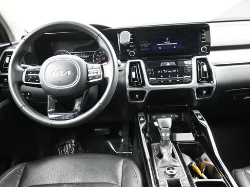 Certified 2022 Kia Sorento SX AWD/4WD image 20