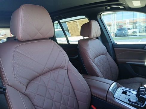 Used 2023 BMW X5 sDrive40i w/ Luxury Seating Package image 19