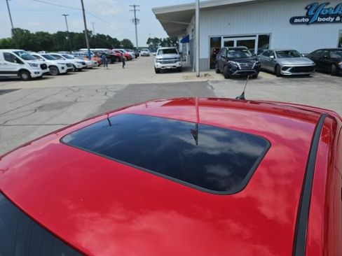 Used 2013 Dodge Avenger SXT FWD image 12