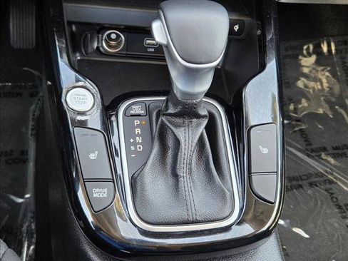 Used 2025 Kia Soul EX FWD image 13