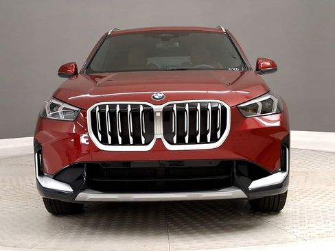 New 2026 BMW X1 xDrive28i w/ Convenience Package AWD/4WD image 4