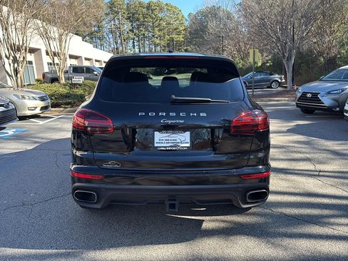 Used 2017 Porsche Cayenne image 6