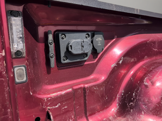 Used 2021 RAM 2500 Laramie w/ Night Edition AWD/4WD image 18