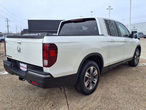 Used 2018 Honda Ridgeline RTL-T image 24
