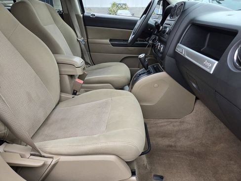 Used 2016 Jeep Compass Sport w/ Power Value Group FWD image 11