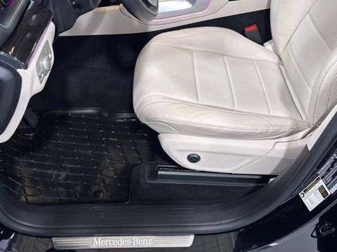 Certified 2022 Mercedes-Benz GLE 350 4MATIC image 11