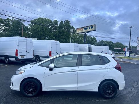 Used 2020 Honda Fit LX image 2