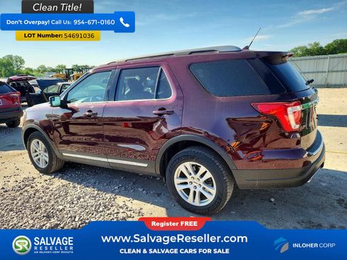 Used 2018 Ford Explorer XLT w/ Equipment Group 202A AWD/4WD image 3