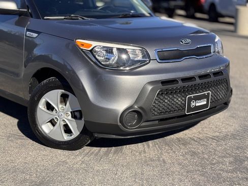 Used 2016 Kia Soul image 3