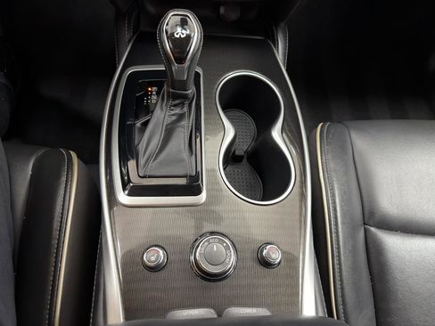 Used 2019 INFINITI QX60 Pure AWD/4WD image 23