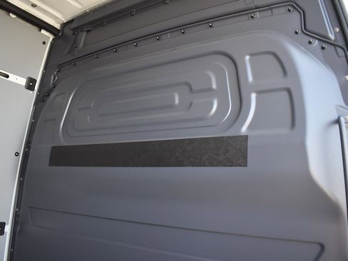New 2025 Mercedes-Benz Sprinter 2500 image 8