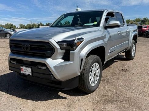 Used 2026 Toyota Tacoma SR5 AWD/4WD image 1