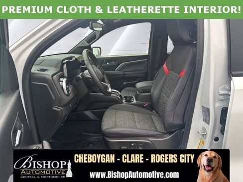Used 2024 Chevrolet Colorado Z71 w/ Z71 Convenience Package 2 AWD/4WD image 9