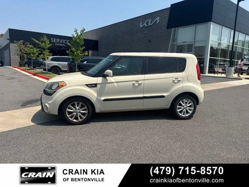Used 2012 Kia Soul FWD image 9