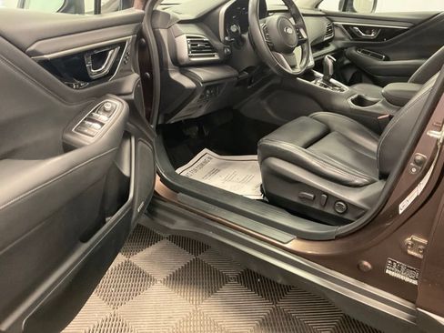 Used 2020 Subaru Outback Limited w/ Popular Package #2 AWD/4WD image 7