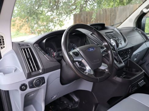 Used 2018 Ford Transit 150 130 Low Roof w/ Exterior Upgrade Package RWD image 17