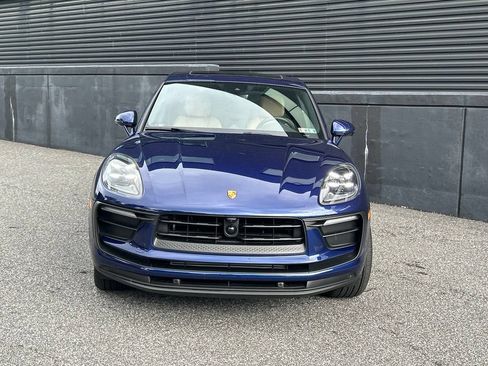 Certified 2026 Porsche Macan AWD/4WD image 24