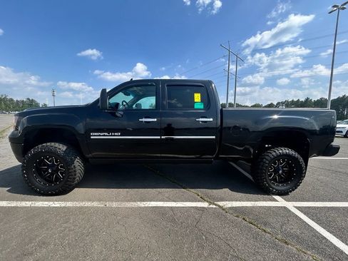 Used 2012 GMC Sierra 2500 Denali AWD/4WD image 5