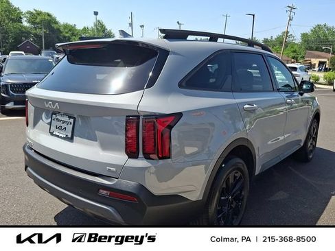 Certified 2023 Kia Sorento S w/ Panoramic Sunroof Package AWD/4WD image 5
