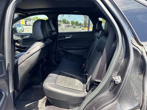 Used 2020 Ford Edge ST-Line w/ Cold Weather Package AWD/4WD image 8