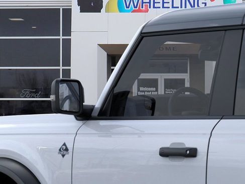 New 2025 Ford Bronco Outer Banks w/ Black Appearance Package image 22