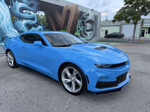 Used 2023 Chevrolet Camaro SS RWD image 5