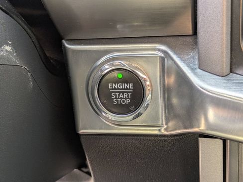 Used 2021 Ford F150 Lariat AWD/4WD image 22